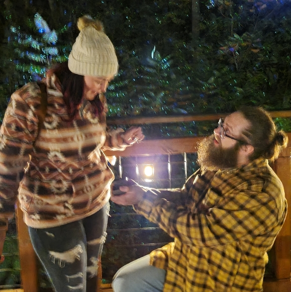 Meet your Posher, Laken - Picture 1 of 12